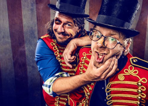 De-Circus-Broers_liggend_foto-Henry-Faber